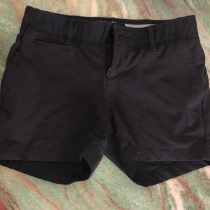 Under Armour golf shorts